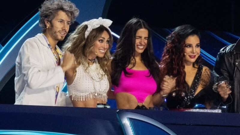 Anahí y Bárbara de Regil usaron crop tops, pero aseguran una dio cátedra de estilo a la otra